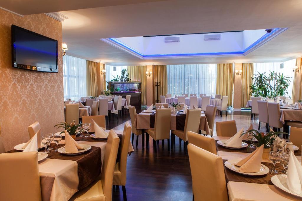 Hotel Rex Сігішоара Екстер'єр фото